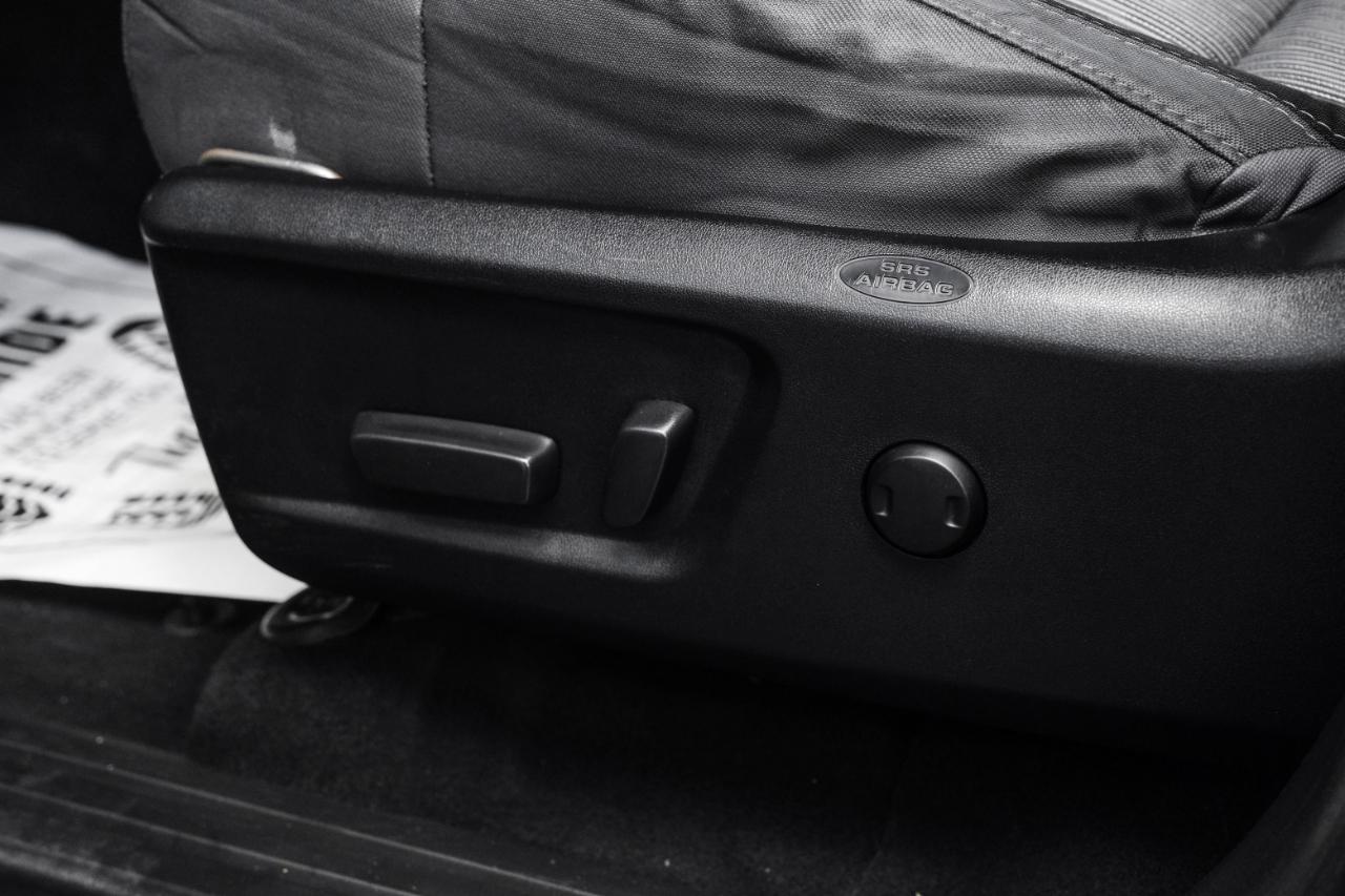 Toyota Tundra 4WD SR5 CrewMax 5.5' Bed 5.7L (Natl) 2017