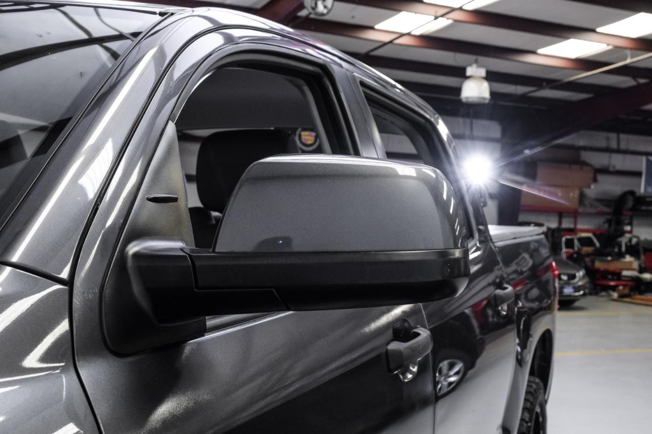 Toyota Tundra 4WD SR5 CrewMax 5.5' Bed 5.7L (Natl) 2017