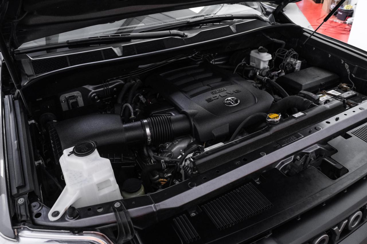 Toyota Tundra 4WD SR5 CrewMax 5.5' Bed 5.7L (Natl) 2017