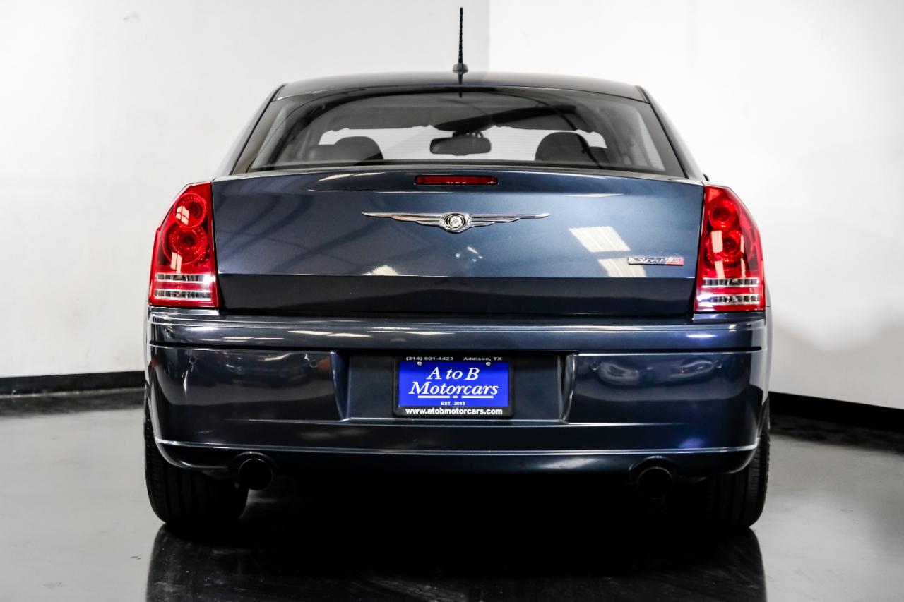 Chrysler 300 4dr Sdn 300C SRT8 RWD 2008