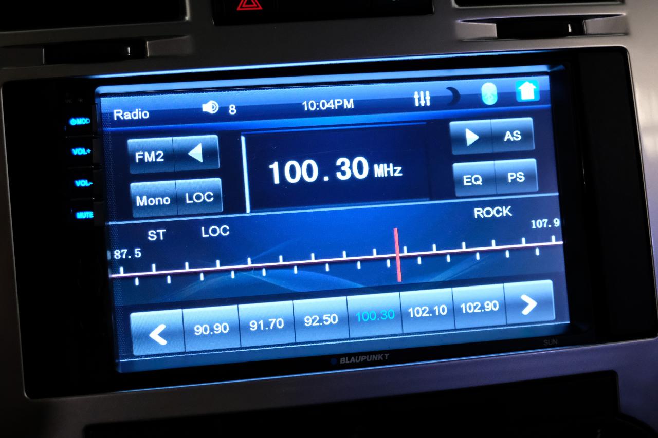 Chrysler 300 4dr Sdn 300C SRT8 RWD 2008