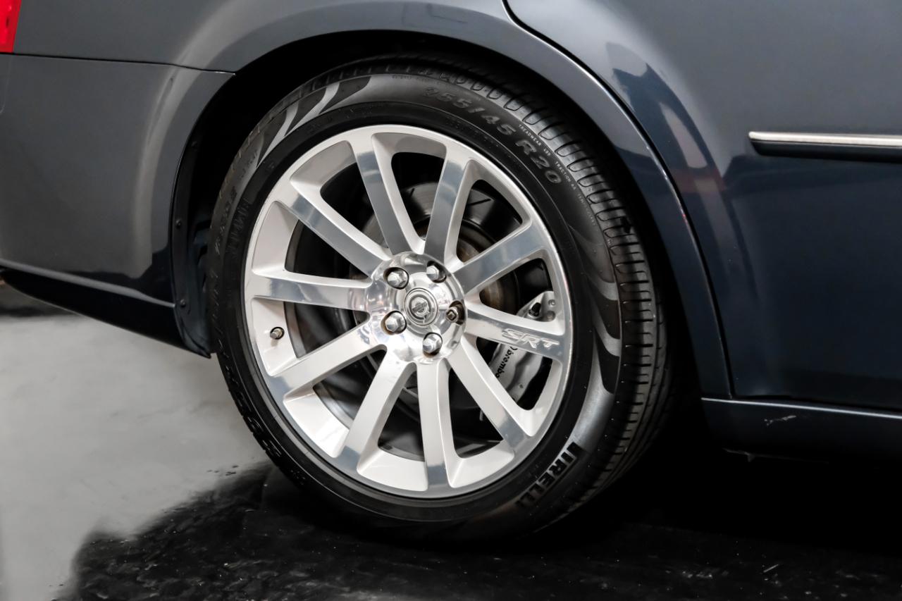 Chrysler 300 4dr Sdn 300C SRT8 RWD 2008