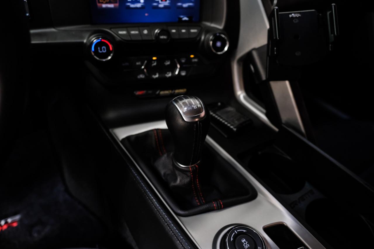 Chevrolet Corvette 2dr Z06 Cpe w/1LZ 2016