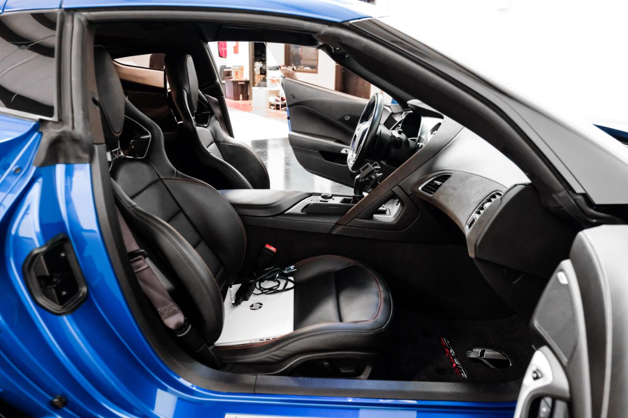 Chevrolet Corvette 2dr Z06 Cpe w/1LZ 2016