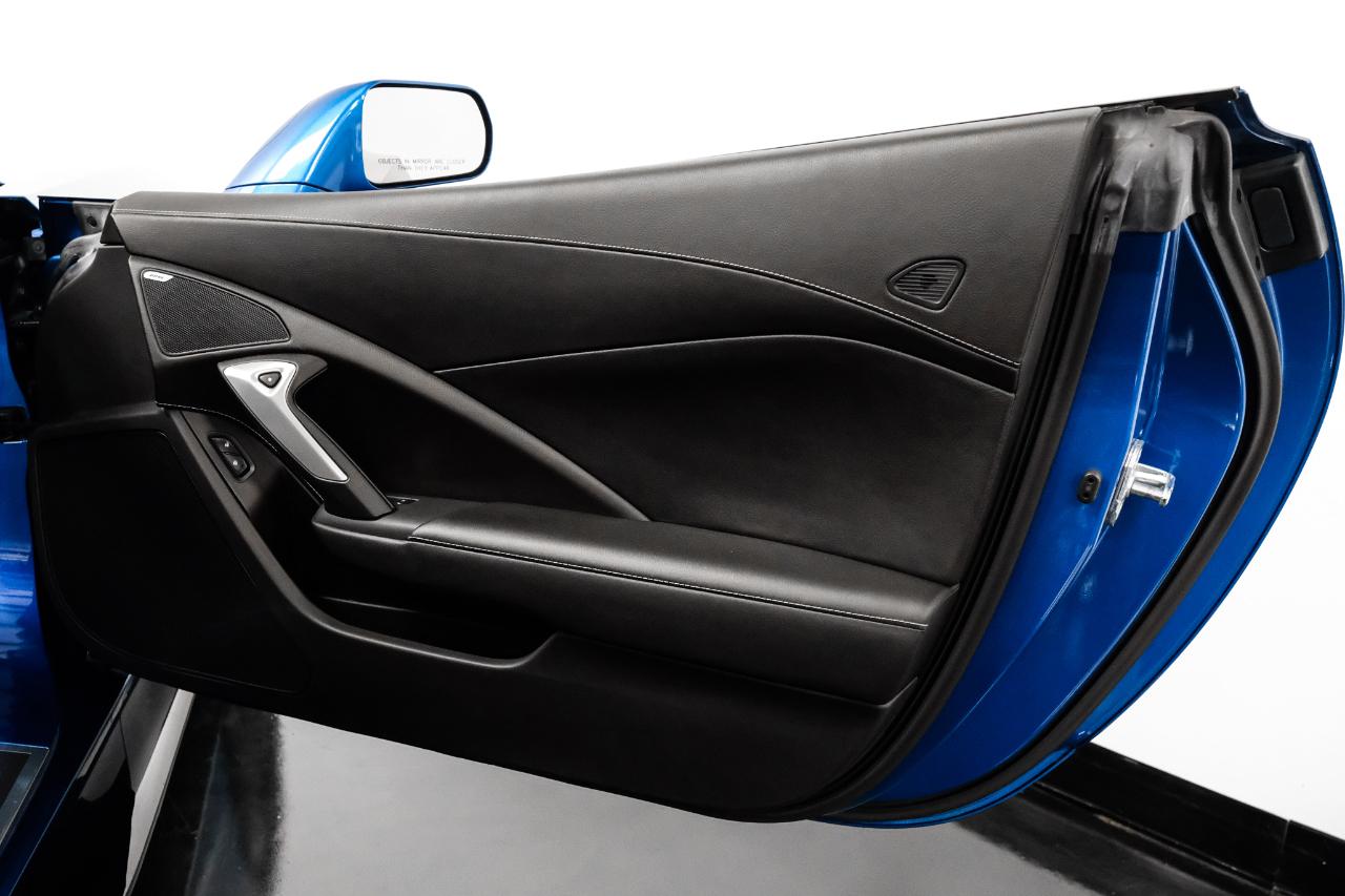 Chevrolet Corvette 2dr Z06 Cpe w/1LZ 2016