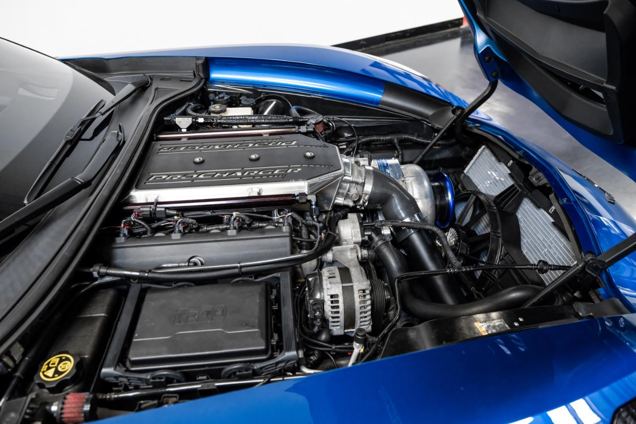 Chevrolet Corvette 2dr Z06 Cpe w/1LZ 2016