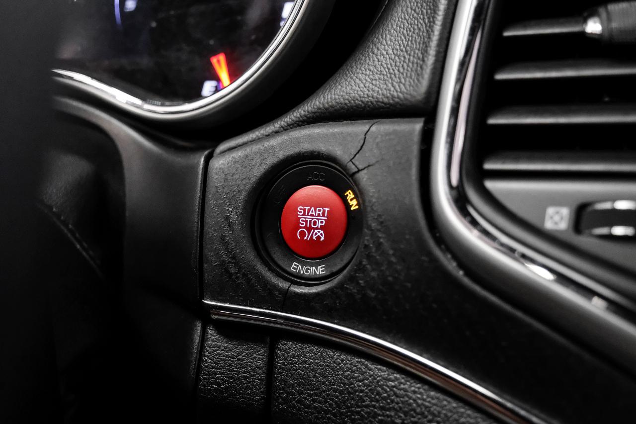 Jeep Grand Cherokee 4WD 4dr SRT8 2014