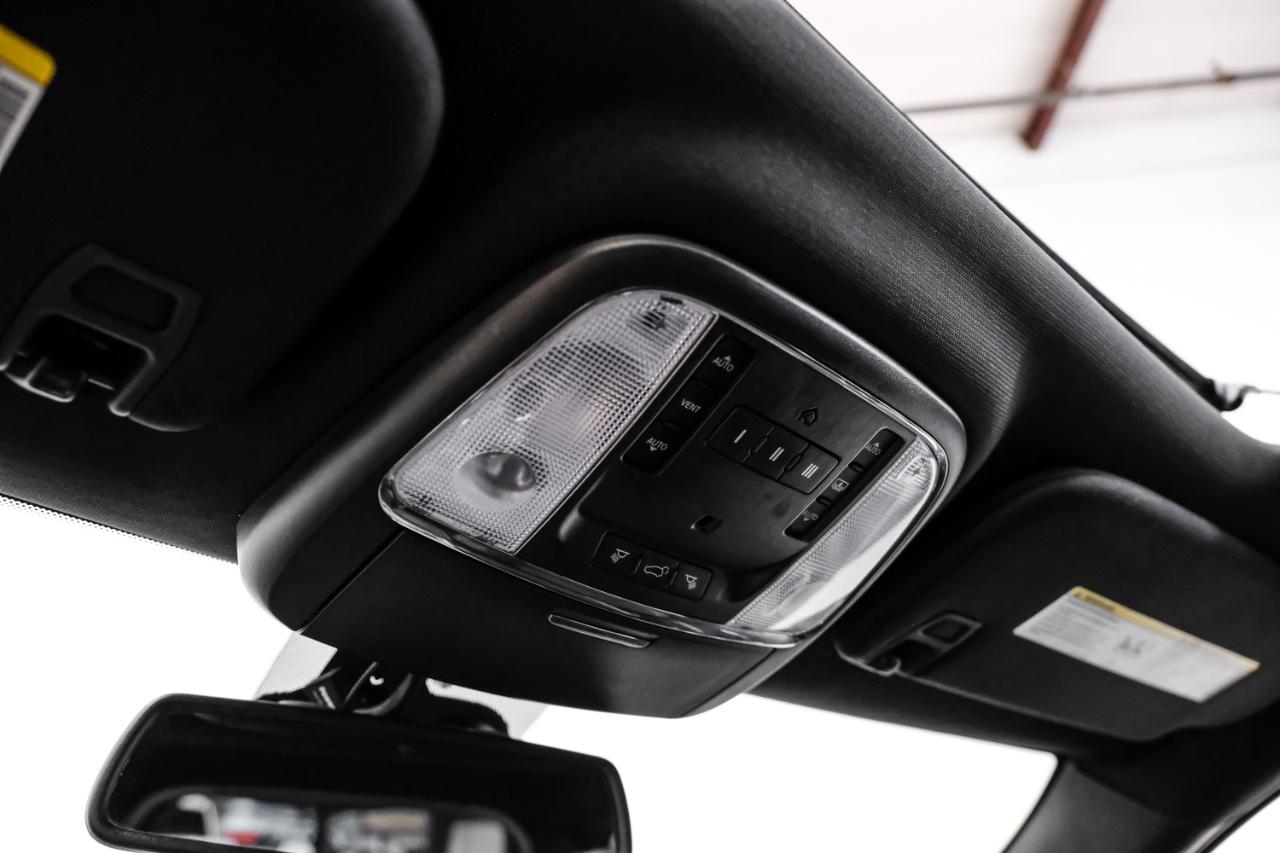 Jeep Grand Cherokee 4WD 4dr SRT8 2014