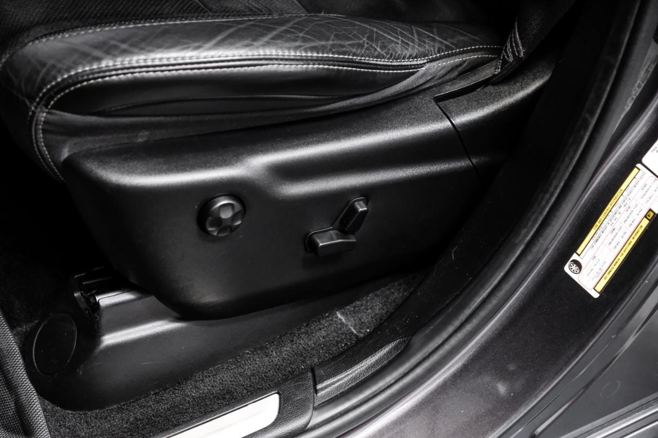 Jeep Grand Cherokee 4WD 4dr SRT8 2014