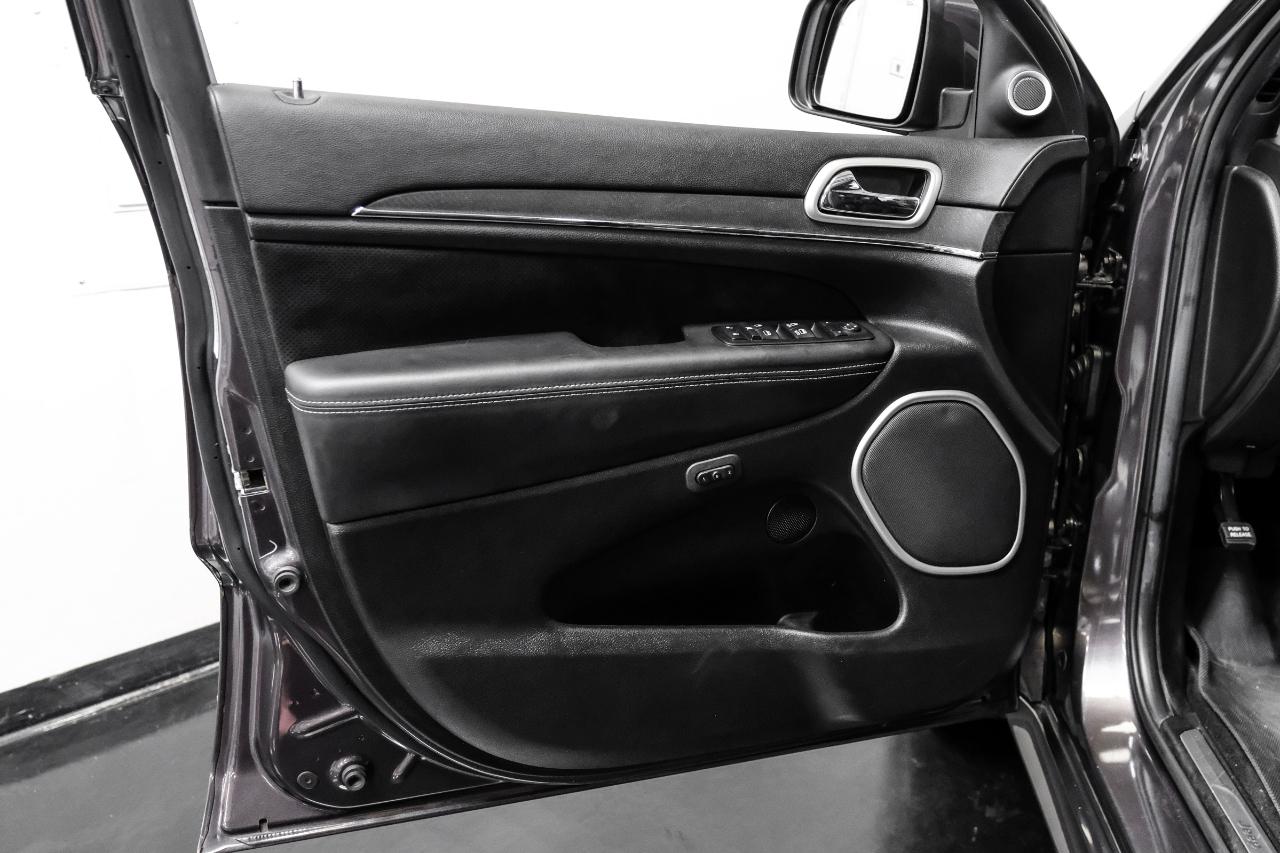 Jeep Grand Cherokee 4WD 4dr SRT8 2014