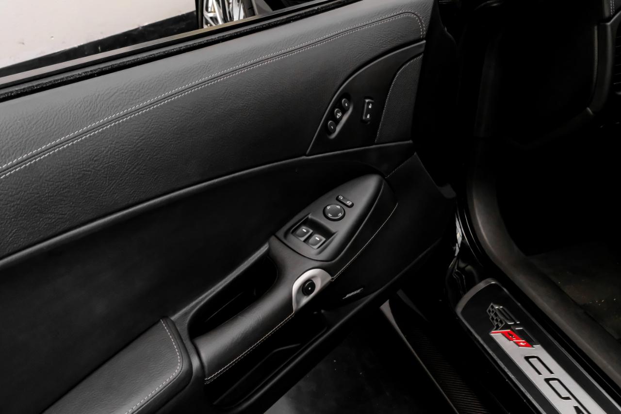 Chevrolet Corvette 2dr Cpe ZR1 w/3ZR 2013