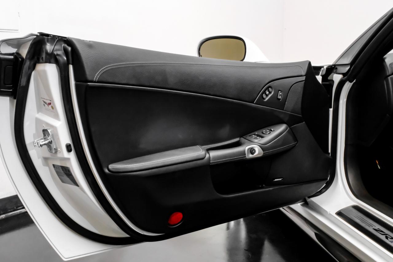 Chevrolet Corvette 2dr Cpe ZR1 w/3ZR 2012