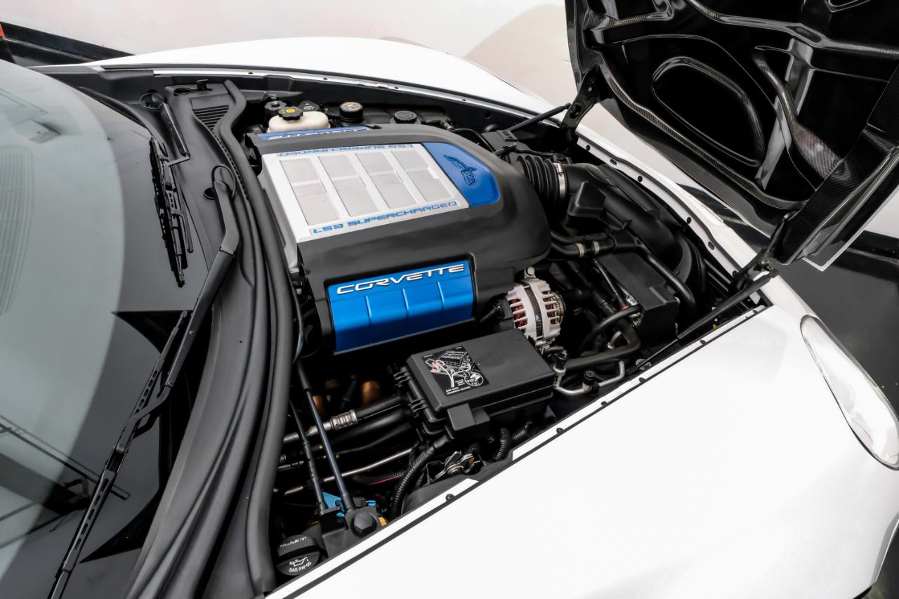 Chevrolet Corvette 2dr Cpe ZR1 w/3ZR 2012