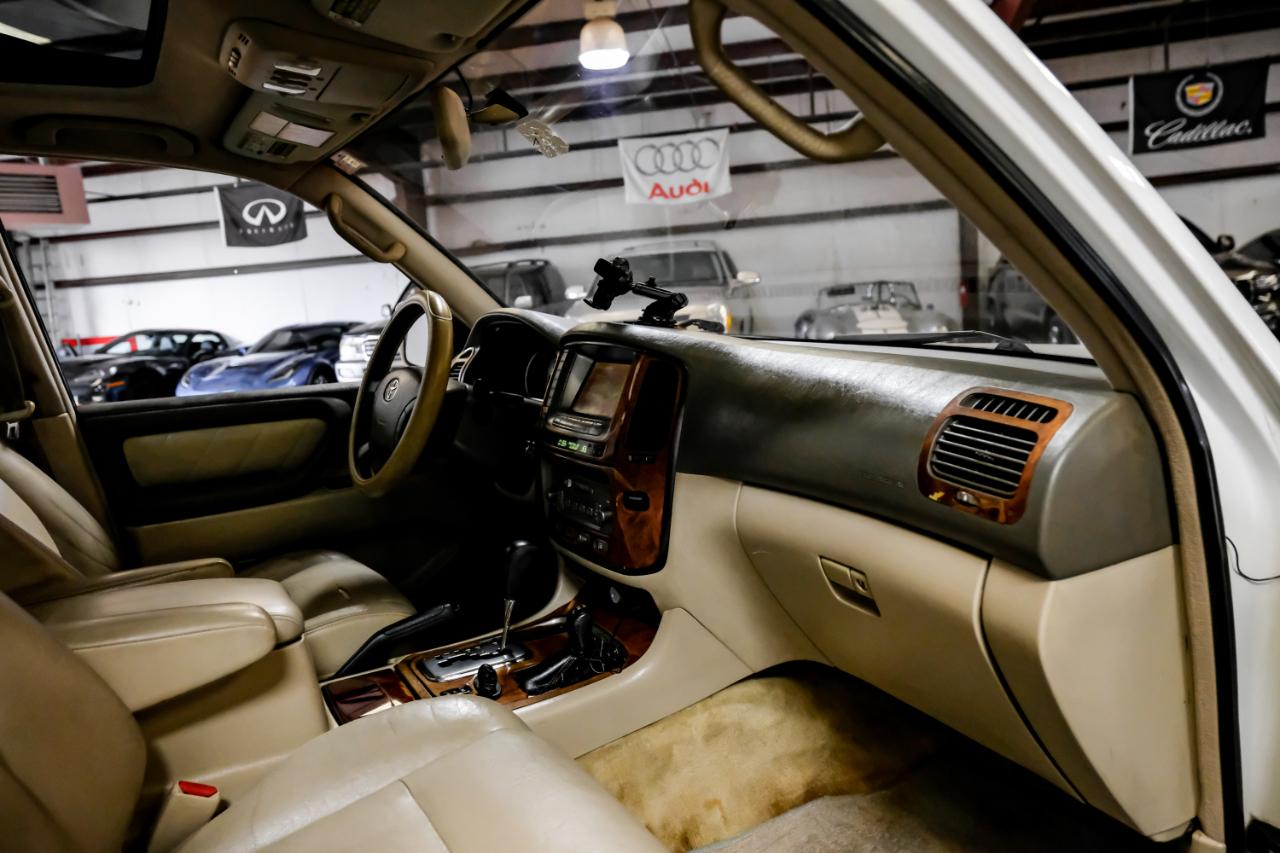 Toyota Land Cruiser 4dr 4WD (Natl) 2003