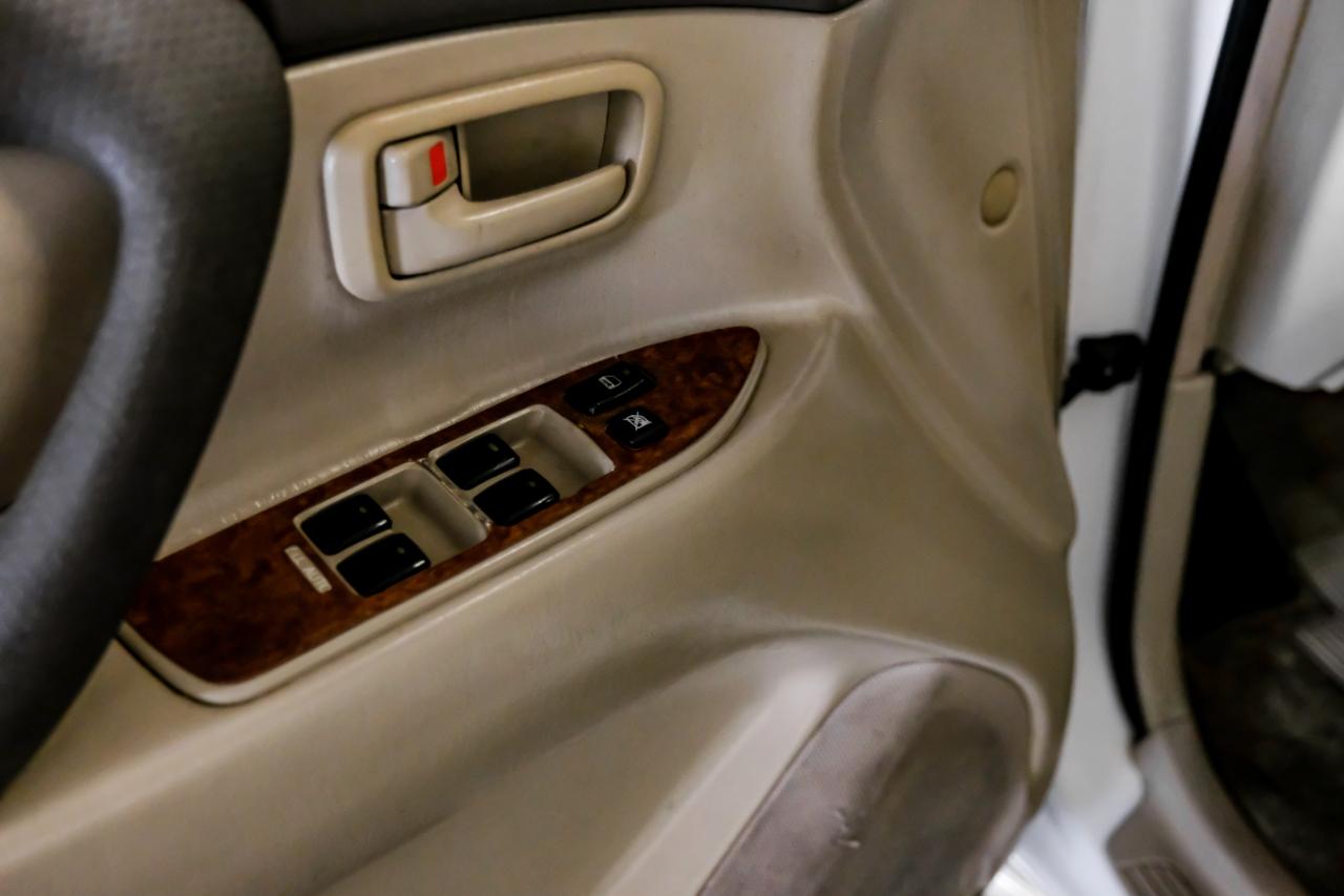 Toyota Land Cruiser 4dr 4WD (Natl) 2003