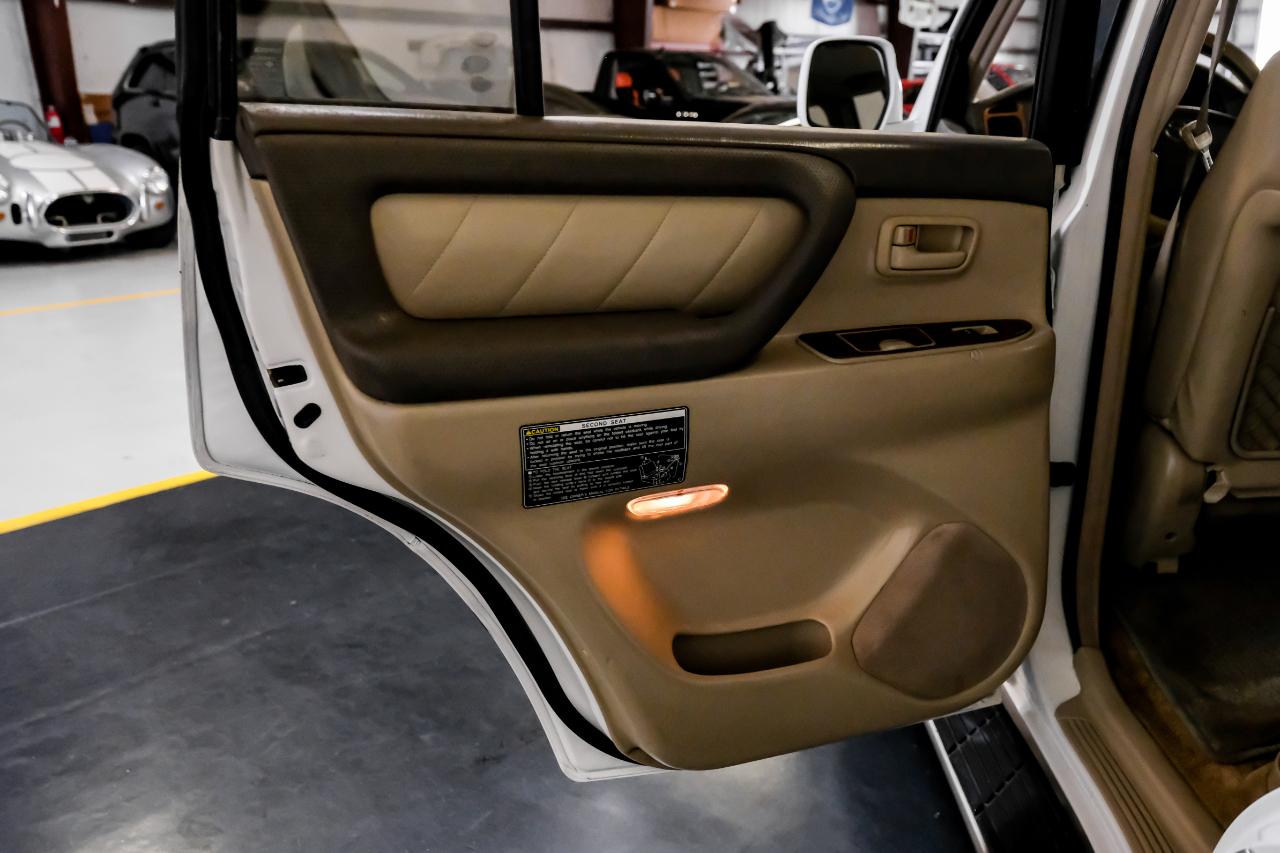 Toyota Land Cruiser 4dr 4WD (Natl) 2003