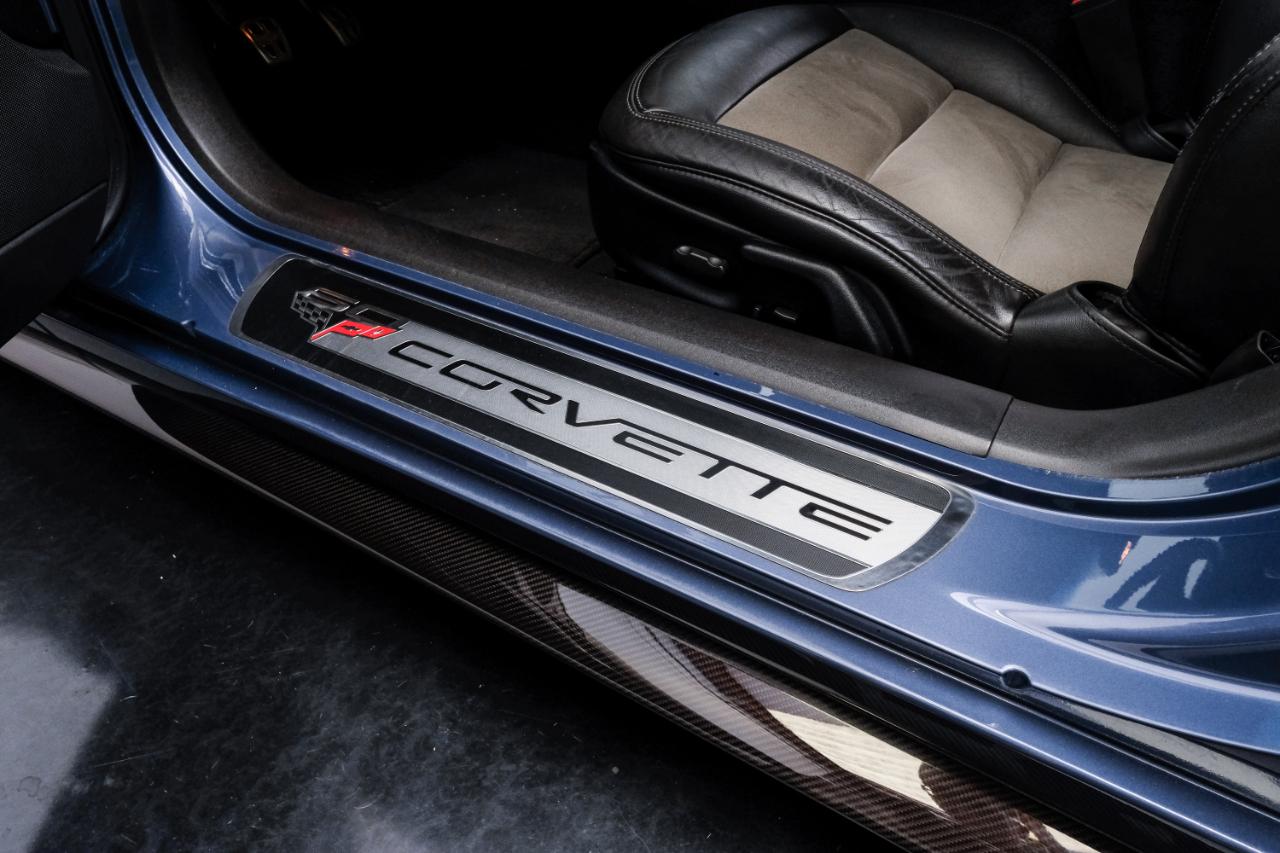 Chevrolet Corvette 2dr Cpe ZR1 w/3ZR 2013