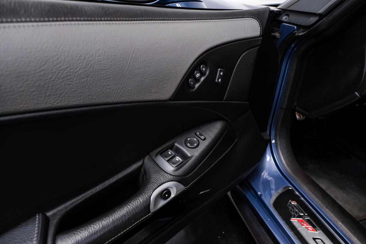 Chevrolet Corvette 2dr Cpe ZR1 w/3ZR 2013