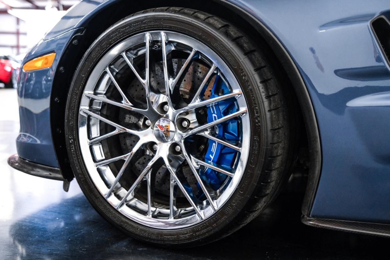 Chevrolet Corvette 2dr Cpe ZR1 w/3ZR 2013