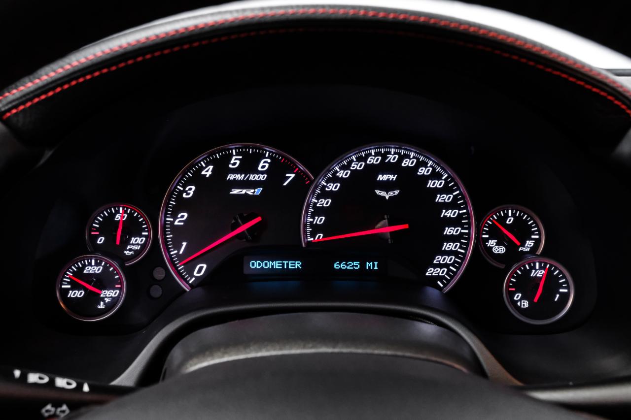 Chevrolet Corvette 2dr Cpe ZR1 w/3ZR 2012