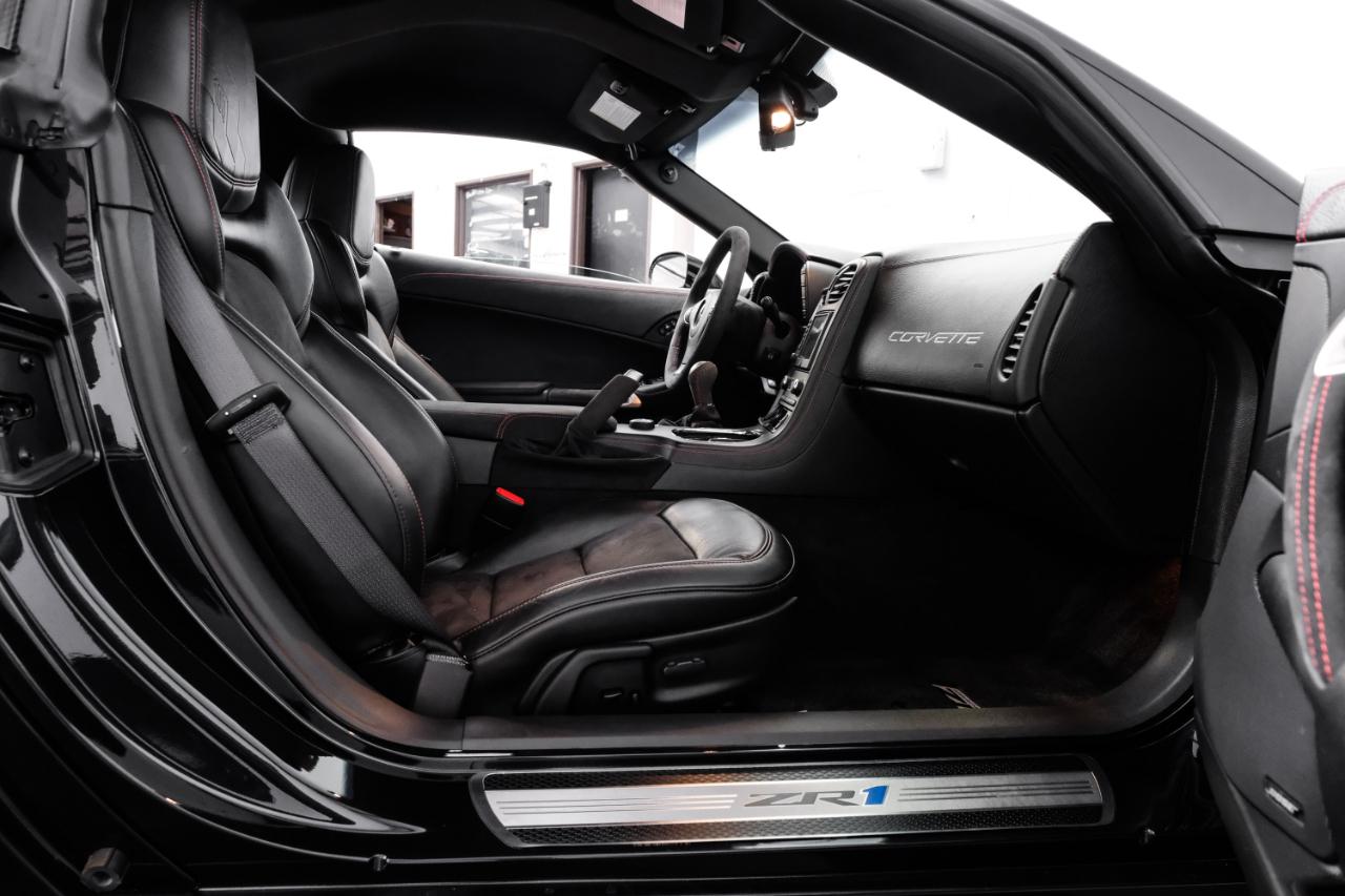Chevrolet Corvette 2dr Cpe ZR1 w/3ZR 2012