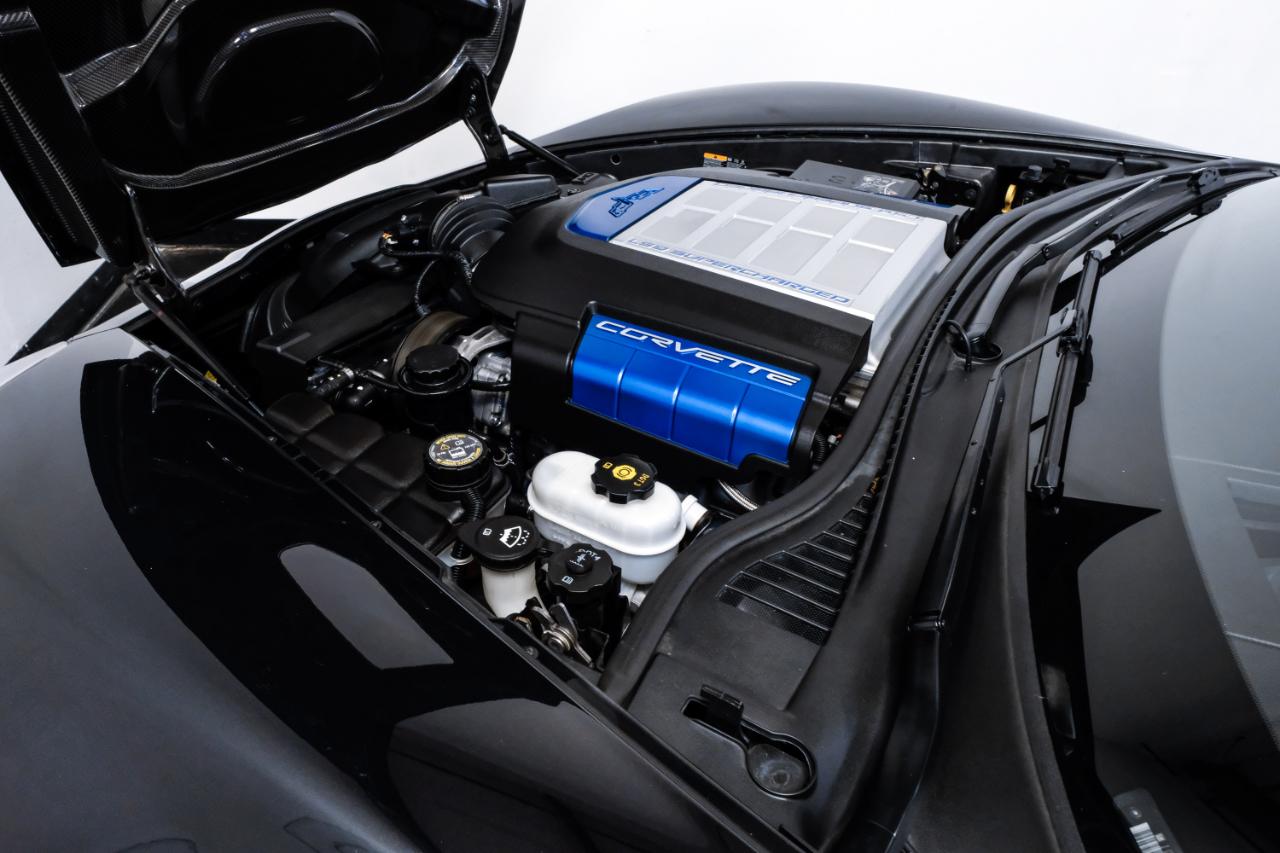 Chevrolet Corvette 2dr Cpe ZR1 w/3ZR 2012