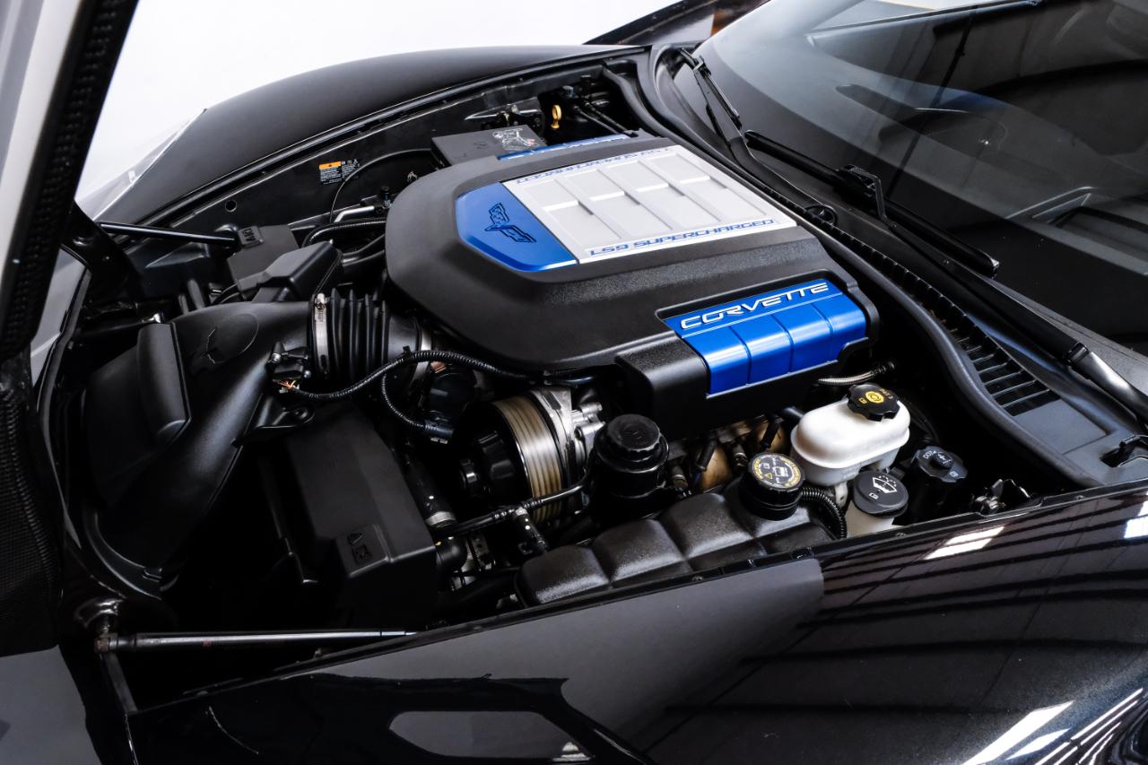 Chevrolet Corvette 2dr Cpe ZR1 w/3ZR 2012