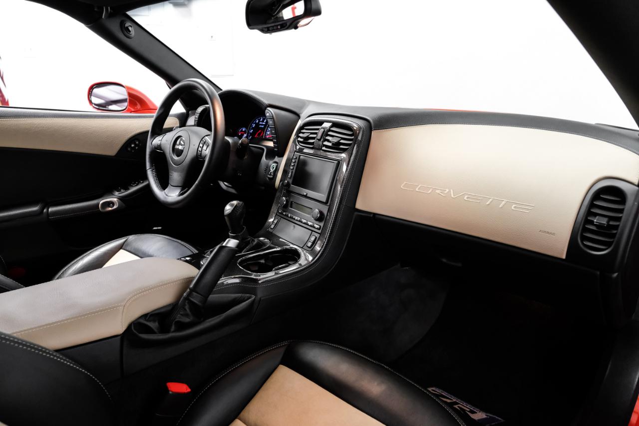 Chevrolet Corvette 2dr Cpe ZR1 w/3ZR 2012
