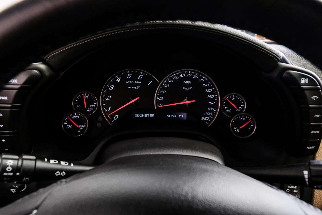 Chevrolet Corvette 2dr Cpe ZR1 w/3ZR 2012