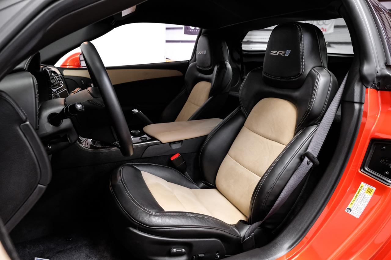 Chevrolet Corvette 2dr Cpe ZR1 w/3ZR 2012