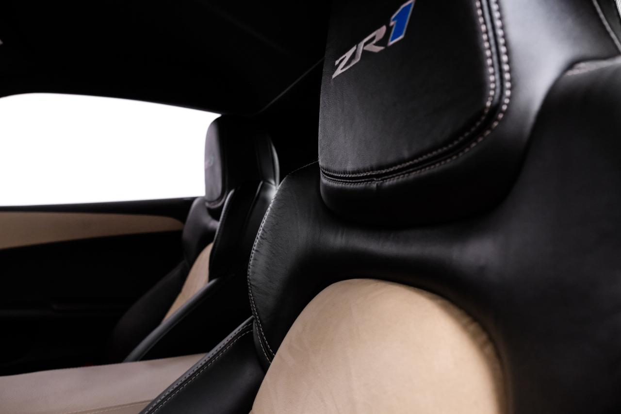 Chevrolet Corvette 2dr Cpe ZR1 w/3ZR 2012