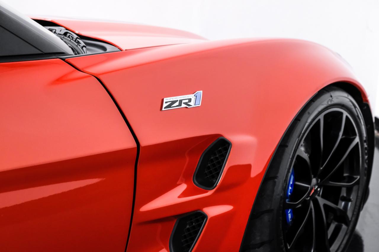 Chevrolet Corvette 2dr Cpe ZR1 w/3ZR 2012
