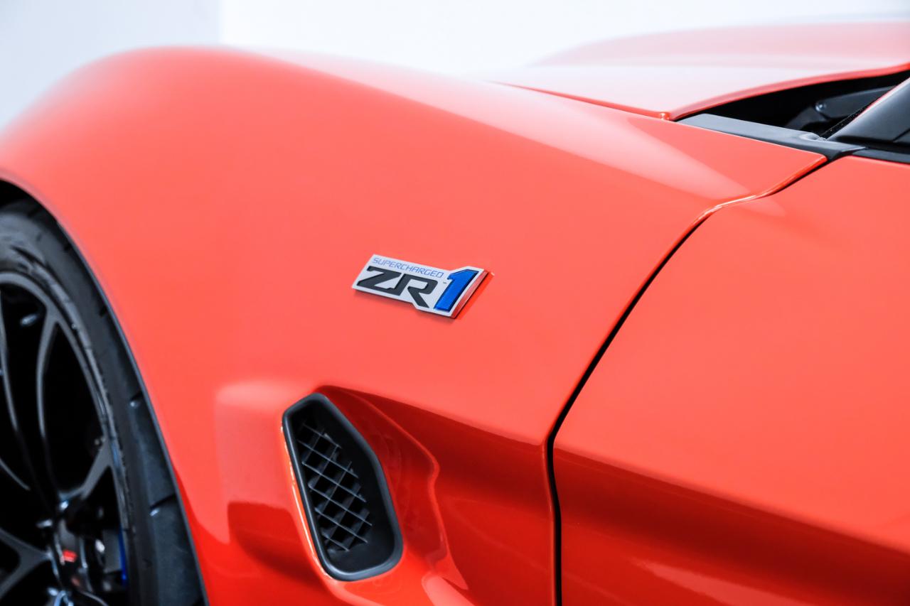 Chevrolet Corvette 2dr Cpe ZR1 w/3ZR 2012