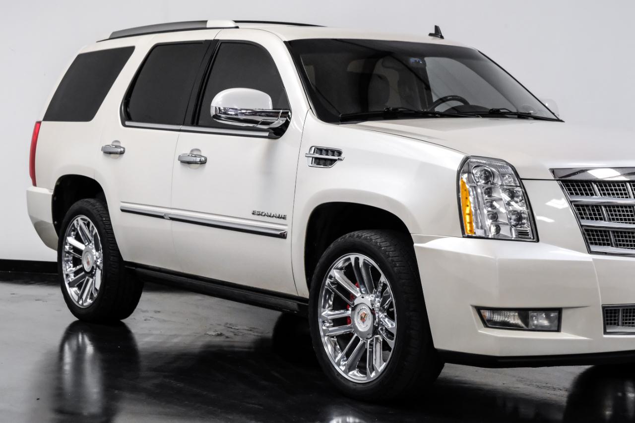 Cadillac Escalade 2WD 4dr Platinum Edition 2013