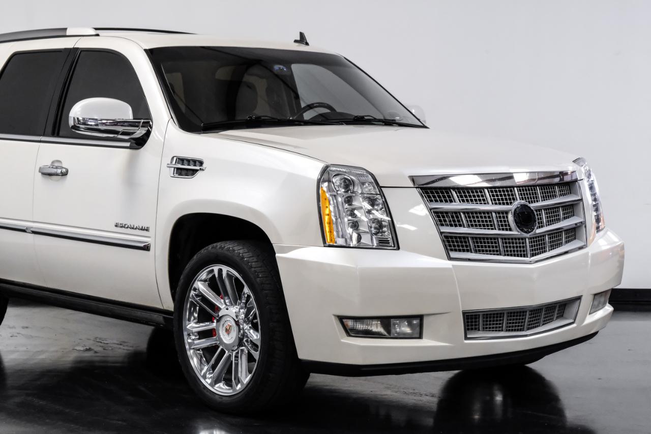 Cadillac Escalade 2WD 4dr Platinum Edition 2013