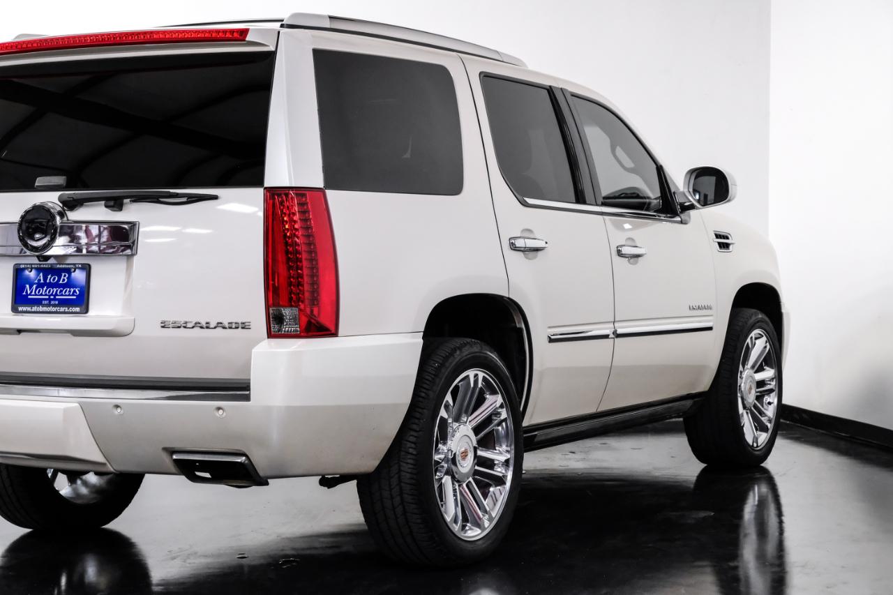 Cadillac Escalade 2WD 4dr Platinum Edition 2013