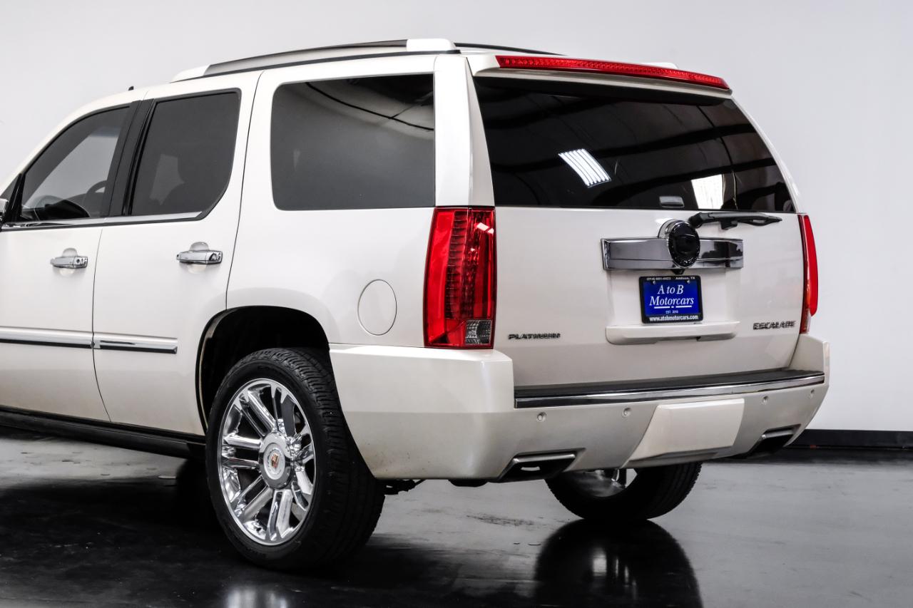 Cadillac Escalade 2WD 4dr Platinum Edition 2013
