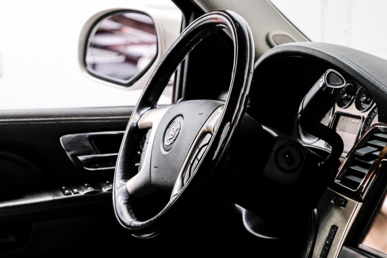 Cadillac Escalade 2WD 4dr Platinum Edition 2013