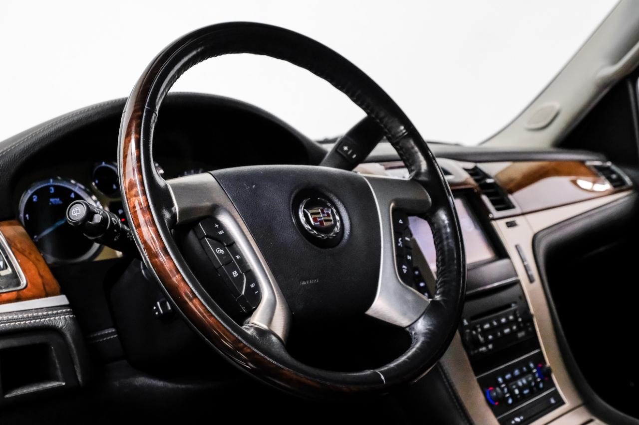 Cadillac Escalade 2WD 4dr Platinum Edition 2013