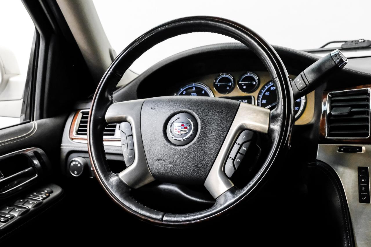 Cadillac Escalade 2WD 4dr Platinum Edition 2013