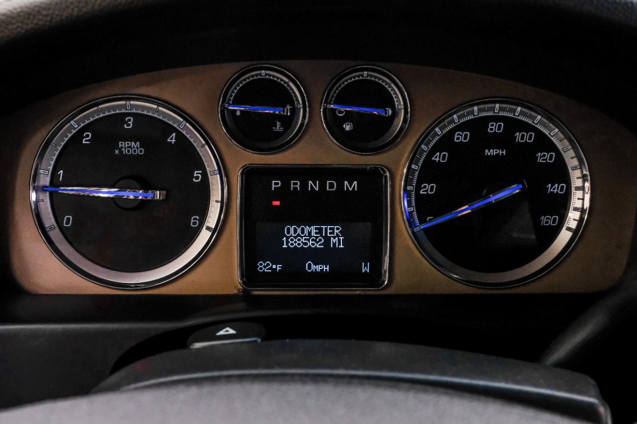 Cadillac Escalade 2WD 4dr Platinum Edition 2013
