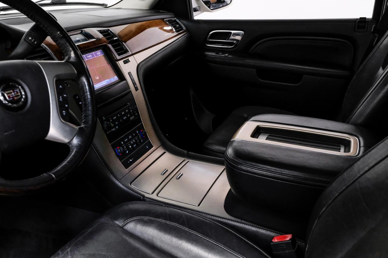 Cadillac Escalade 2WD 4dr Platinum Edition 2013
