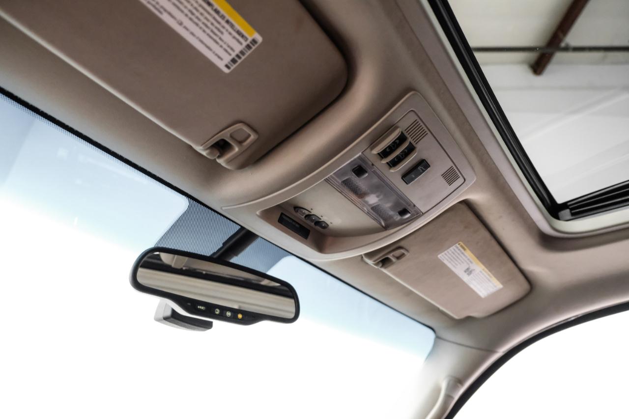 Cadillac Escalade 2WD 4dr Platinum Edition 2013