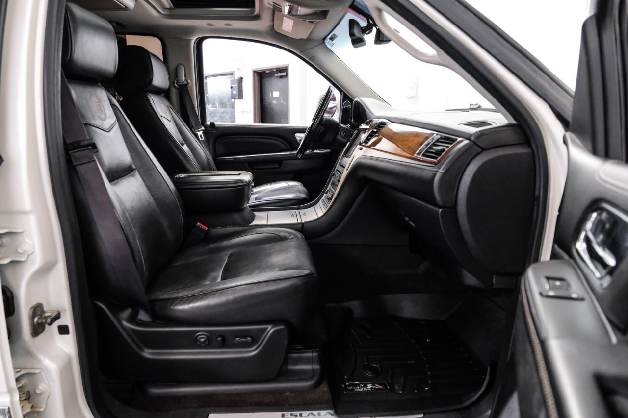 Cadillac Escalade 2WD 4dr Platinum Edition 2013