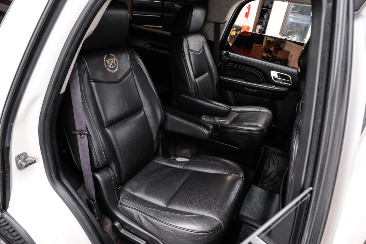 Cadillac Escalade 2WD 4dr Platinum Edition 2013