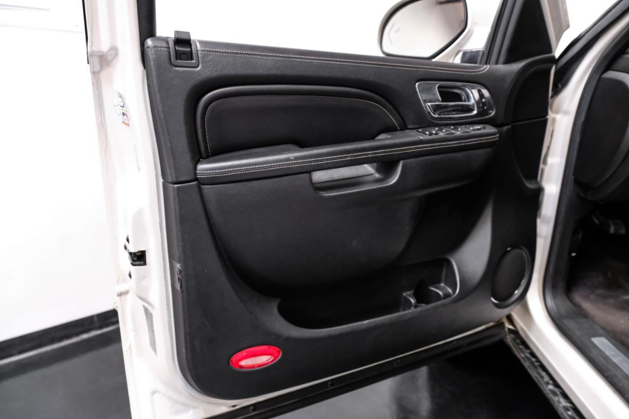Cadillac Escalade 2WD 4dr Platinum Edition 2013