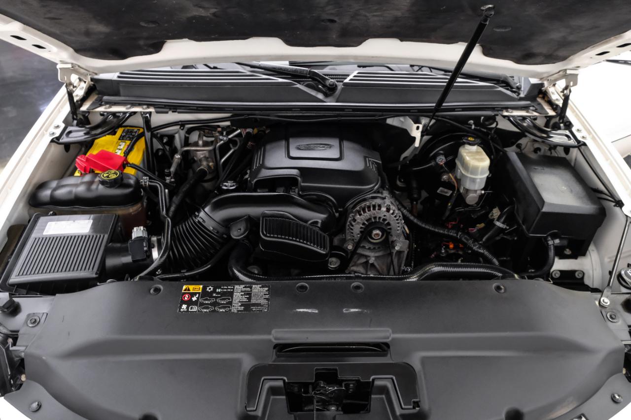 Cadillac Escalade 2WD 4dr Platinum Edition 2013