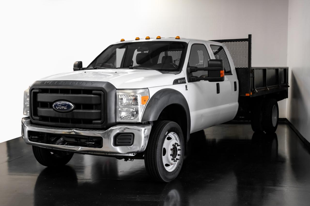 Ford Super Duty F-550 DRW 4WD Crew Cab 176" WB 60" CA Lariat 2016