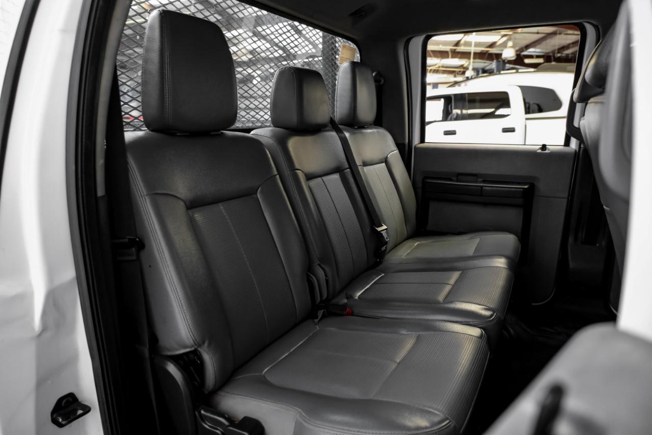 Ford Super Duty F-550 DRW 4WD Crew Cab 176" WB 60" CA Lariat 2016