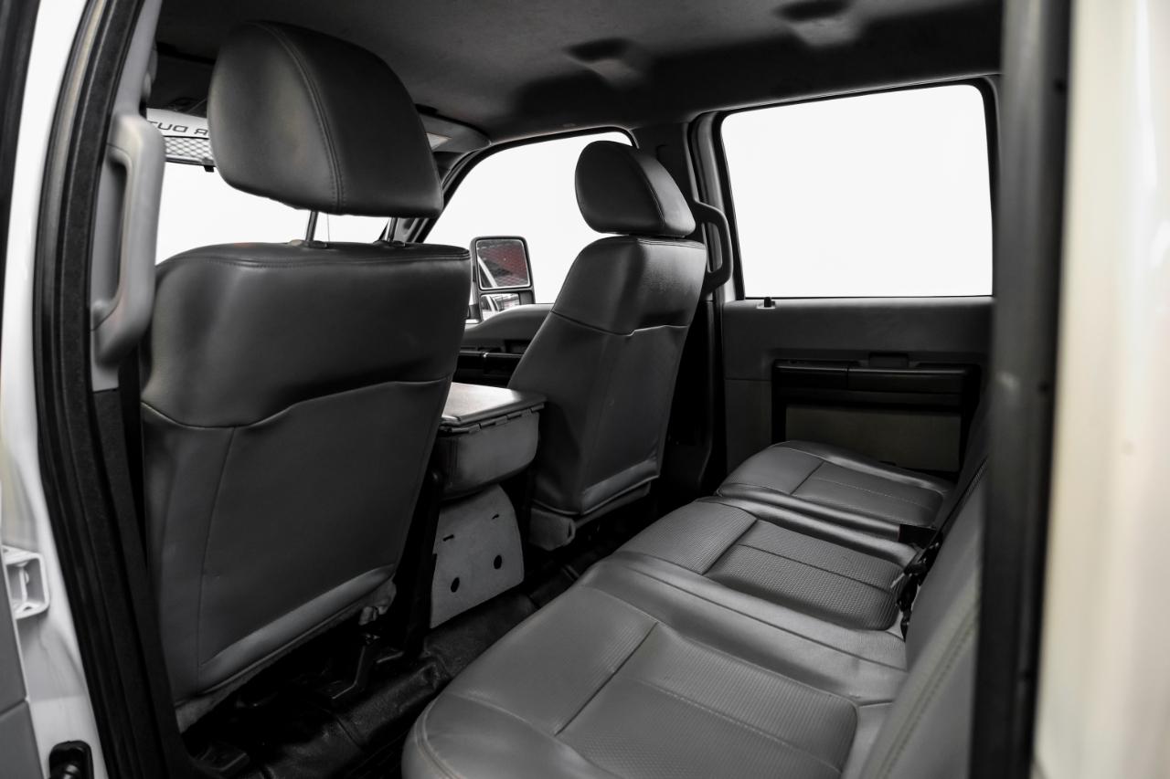 Ford Super Duty F-550 DRW 4WD Crew Cab 176" WB 60" CA Lariat 2016